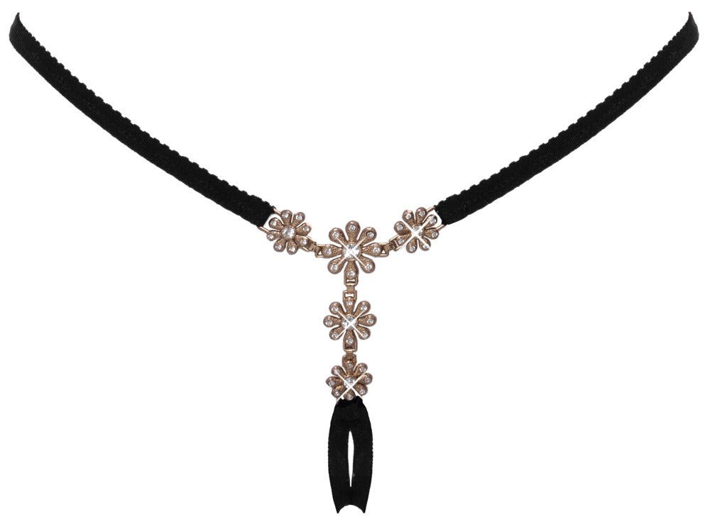 String con Gioiello a Fiore